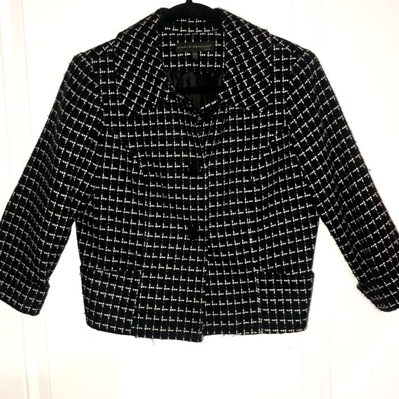 Harve Benard Jackets & Blazers - Harve Bernard Black and White Cropped Petite Jacket Petite Medium